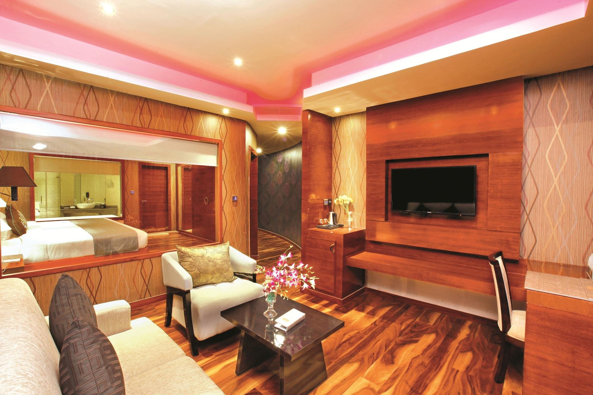 รามาดา บาย วินด์แฮม อัลเลปปีย์ Hotel Alappuzha ภายนอก รูปภาพ