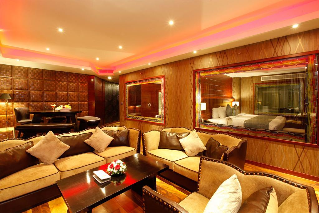 รามาดา บาย วินด์แฮม อัลเลปปีย์ Hotel Alappuzha ภายนอก รูปภาพ