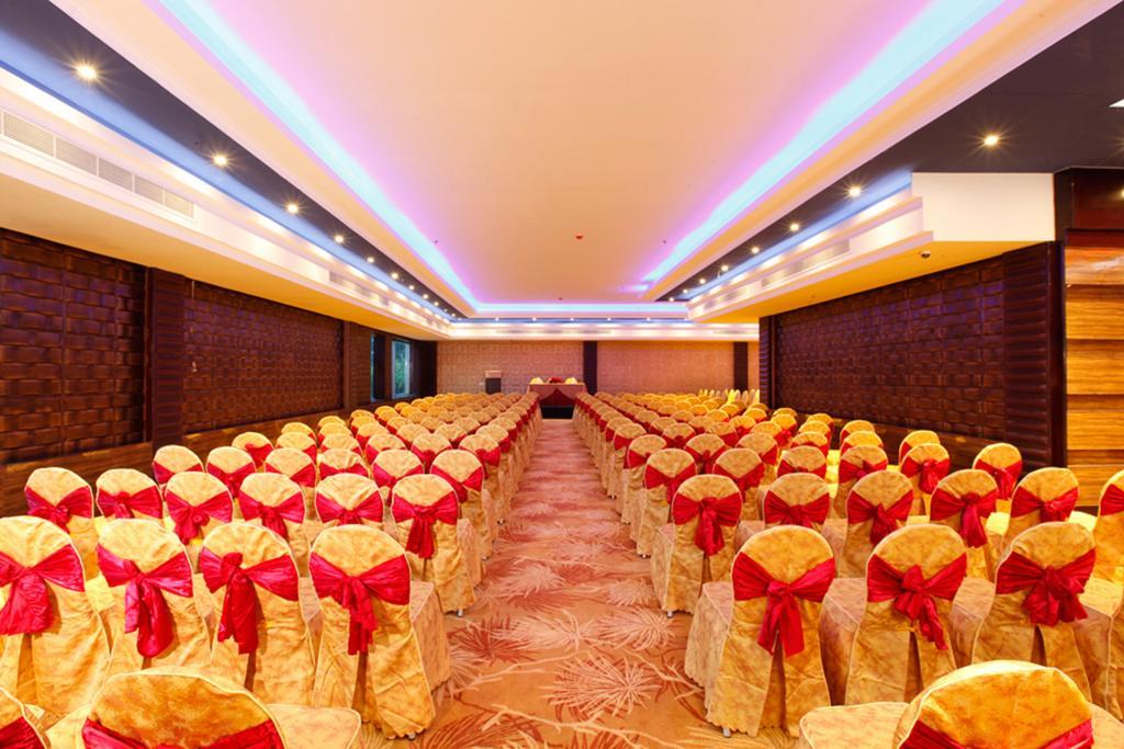 รามาดา บาย วินด์แฮม อัลเลปปีย์ Hotel Alappuzha ภายนอก รูปภาพ