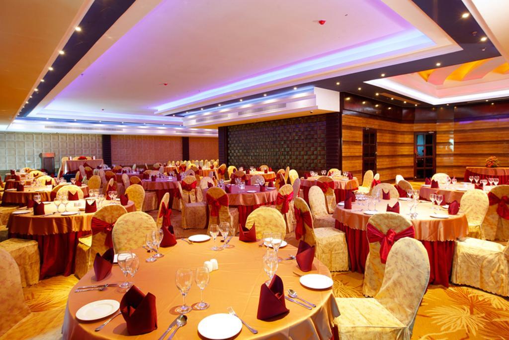 รามาดา บาย วินด์แฮม อัลเลปปีย์ Hotel Alappuzha ภายนอก รูปภาพ