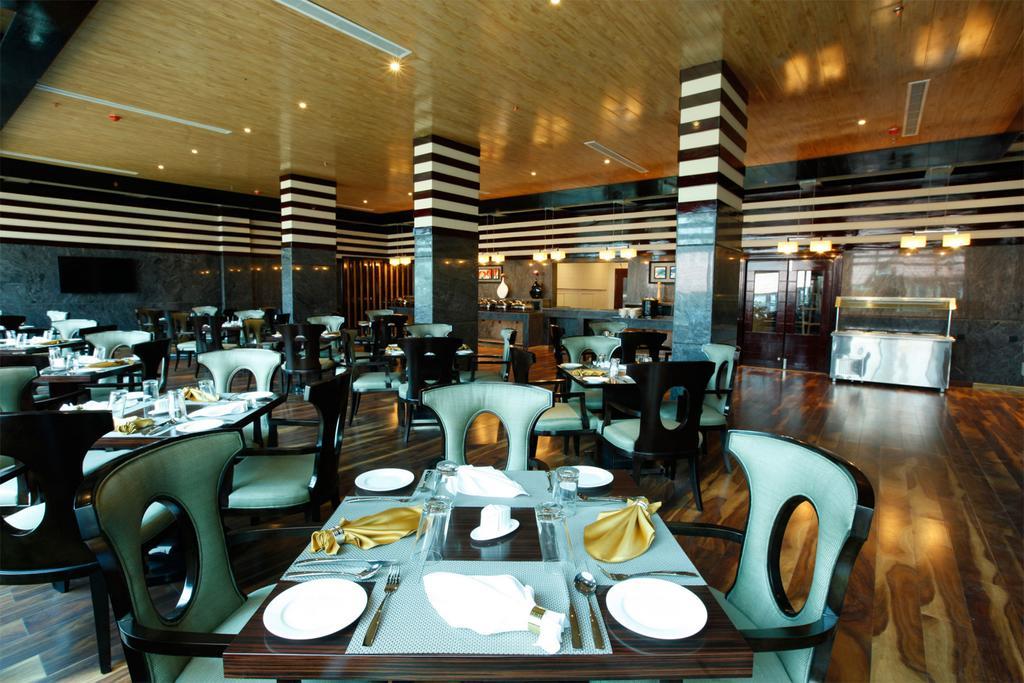 รามาดา บาย วินด์แฮม อัลเลปปีย์ Hotel Alappuzha ภายนอก รูปภาพ