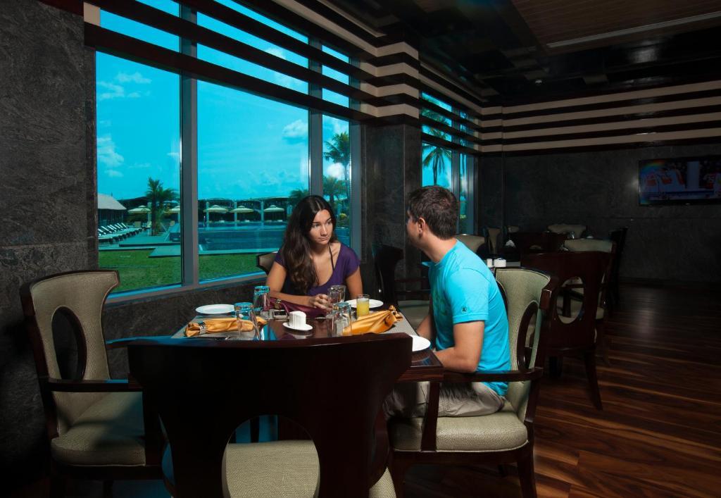 รามาดา บาย วินด์แฮม อัลเลปปีย์ Hotel Alappuzha ภายนอก รูปภาพ